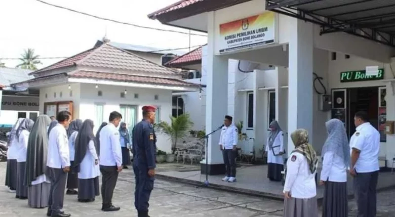 Idris Djou Ajak Sektretariat KPU Bonebol Jaga Torehan Prestasi