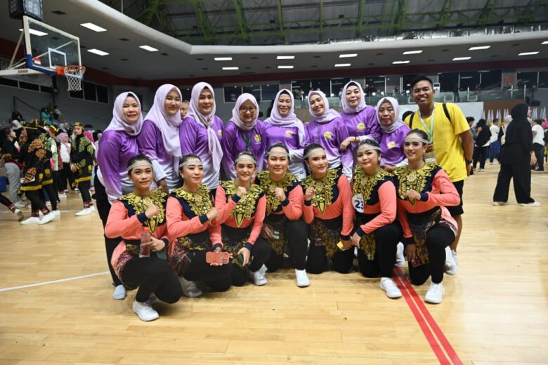 Tim Gorontalo Ramaikan Lomba Nasional Senam Kreasi Piala Ibu Negara