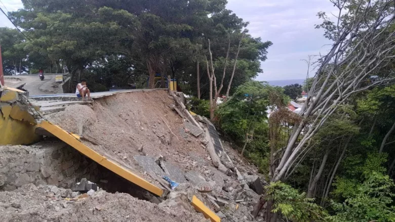 Tak Jelasnya Sumber Anggaran Perbaikan, RTH Tanjung Kramat Tak Kunjung Diperbaiki Tak Jelasnya Sumber Anggaran Perbaikan, RTH Tanjung Kramat Tak Kunjung Diperbaiki