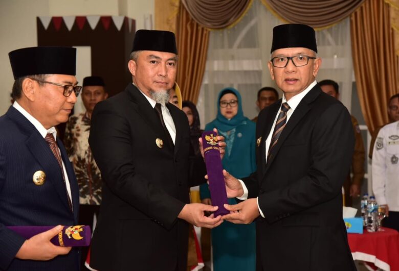 Pj Gubernur Kukuhkan Budiyanto Sidiki Sebagai Pjs Bupati Bone Bolango