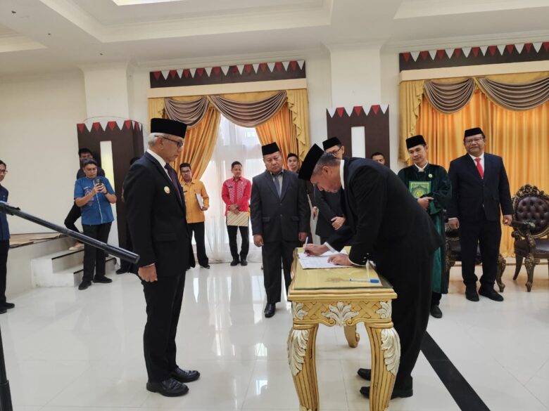 Pj Gubernur Gorontalo Lantik 10 Pejabat Tinggi Pratama
